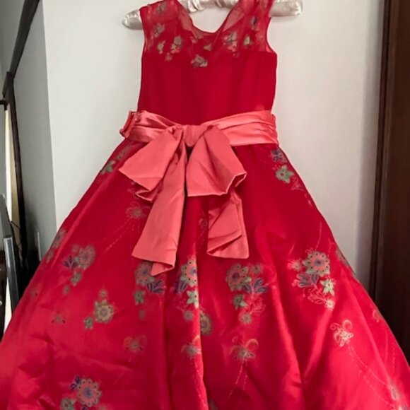 Princess Dress collab between Chasing Fireflies and Disney - Picture 10 of 12